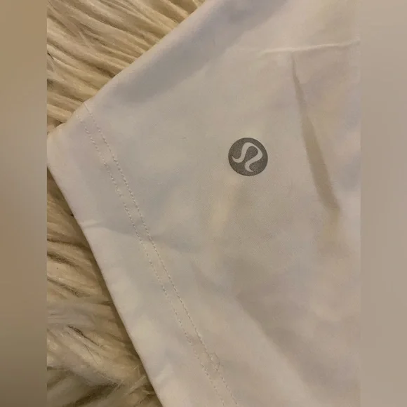 Lululemon Run Off Route Tank -EUC - Picture 8 of 11